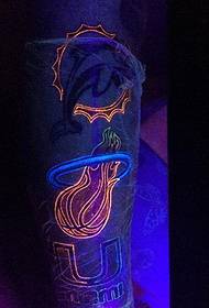 Patró de tatuatge invisible fluorescent bonic color