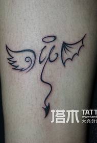 Angel djævel vinger lille frisk tatovering