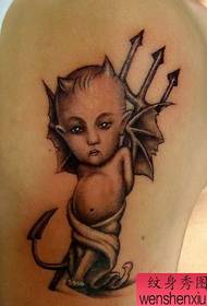 Braç patró de tatuatge de diable petit europeu i americà