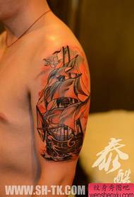 Braccio pop bellissimo modello di tatuaggio a vela