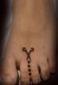 Toe personalità nera modello forbici tatuaggio divertente