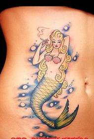 Modello tatuaggio sirena fumante di pancia