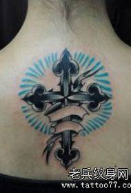 Schéin zréck schéi Cross Tattoo Muster