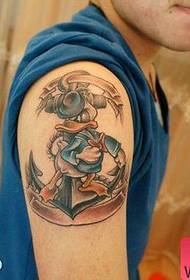 Bra pòp klasik jete lank ak Donald kanna modèl tatoo