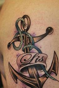 matalim na lihim na armas ng tattoo na ginagawang hindi ka maglakas-loob
