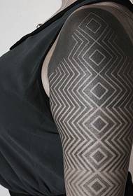 Tatuaggio classico totem caldo