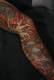 zestaw bardzo dzikich alternatywnych wzorów tatuaży totemowych