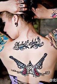 Styledị European na American style tattoo tattoo