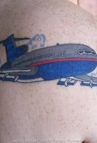 Modèle de tatouage d'avion de ligne d'épaule masculine