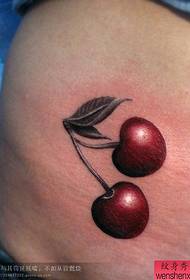ніжне вишневе татуювання