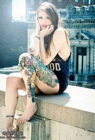 Europske i američke dizajne tetovaža za žene