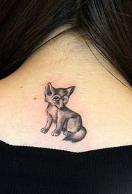 pattern sa tattoo sa likod nga fox