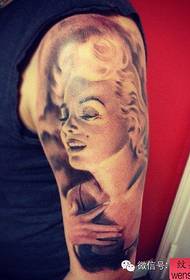 harta e shfaqjes së tatuazheve rekomandoi një seri veprash të mrekullueshme tatuazhesh Monroe