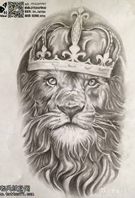 Manuscript simba mfalme tattoo muundo