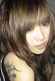 shoulder beautiful totem tattoo pattern