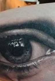 padrão de tatuagem realista olho grande 3d