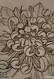 Iwe afọwọkọ Ayebaye Chrysanthemum Tattoo