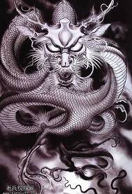 domini del nou tatuatge de dracs de nou dies