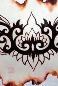 Rukometni struk totemske tetovaže struka