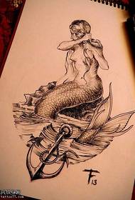 zojambula pamanja zokongola komanso zokongola za mermaid tattoo