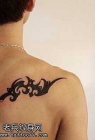 a totem tetoválás jellegzetes tetoválása