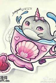 disegno del tatuaggio delfino in tazza manoscritto