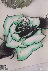 Manuskrip Sketch Rose Tattoo Patroon