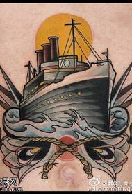 öppet segelbåt tatuering mönster