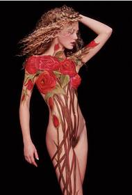 Tatuaggio classico peonia personalità pluripremiata Art Tattoo Festival