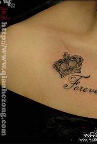 beauty clavicle small and exquisite crown tattoo pattern