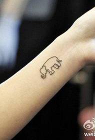 modeli i tatuazhit të elefantit të bukur të vogël
