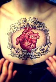 Vẻ đẹp ngực cá tính phổ biến mẫu hình xăm trái tim