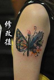 meitene rokas skaists skaists tauriņa spārna tetovējuma raksts