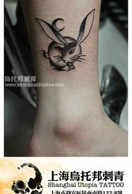 jenter søt søt liten kanin tatoveringsmønster