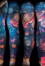 popolare modello di tatuaggio stella braccio braccio bello fiore