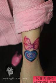 nā wīwī kaikamahine me ke kakaka a me ke aloha tattoo Starry aloha