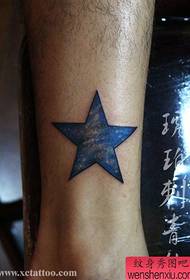 Janm popilè a trè bèl se modèl etwa senk-pwenti etwal tatoo