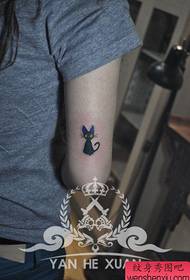 pigers arm lille og sød totem kat tatoveringsmønster