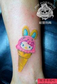 modello di tatuaggio di gambe di ragazze simpatico gatto coniglietto gelato