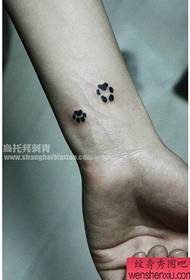 Handgelenk klenge Cat Paw Print Tattoo Muster
