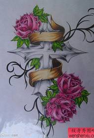 un popolare popolare manoscritto tatuaggio croce e rosa