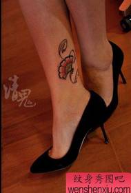 schoonheid benen populaire goed uitziende kleine fan tattoo patroon