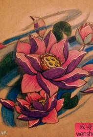 naskah tato lotus tradisional yang populer