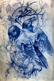 Recomienda un manuscrito de tatuaje de cuervo de dos cabezas