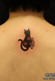 bellissimo ritorno al bellissimo totem piccolo modello di tatuaggio del gatto