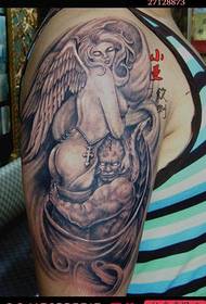 braccio maschile cool angelo e modello del tatuaggio del demone