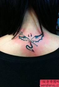 девојка врат мали поп демон крила тетоважа узорак