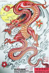 Farvet Full Back Dragon Tattoo Manuskript