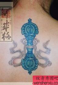 Japonijos tatuiruočių dailininko nugaros spalvos deimanto spalvos tatuiruotės darbai