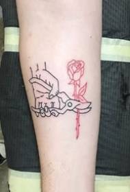linee rosse e nere composte da immagini creative del modello del tatuaggio